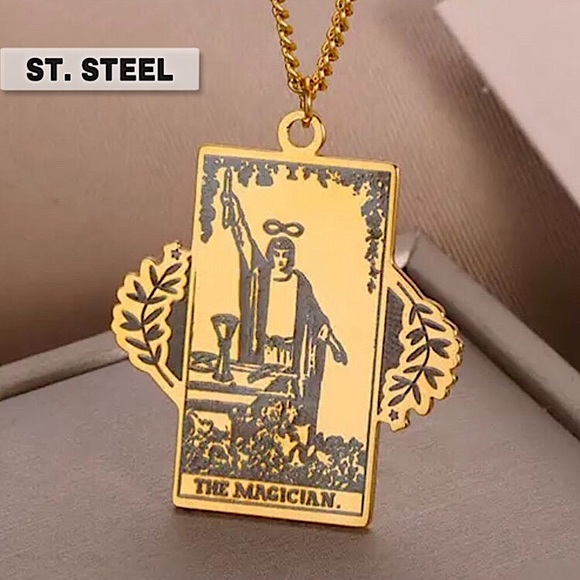 Jewelry - ⚜️[𝟯/$𝟭𝟴]⚜️NEW Magician Tarot Card Stainless Steel Necklace